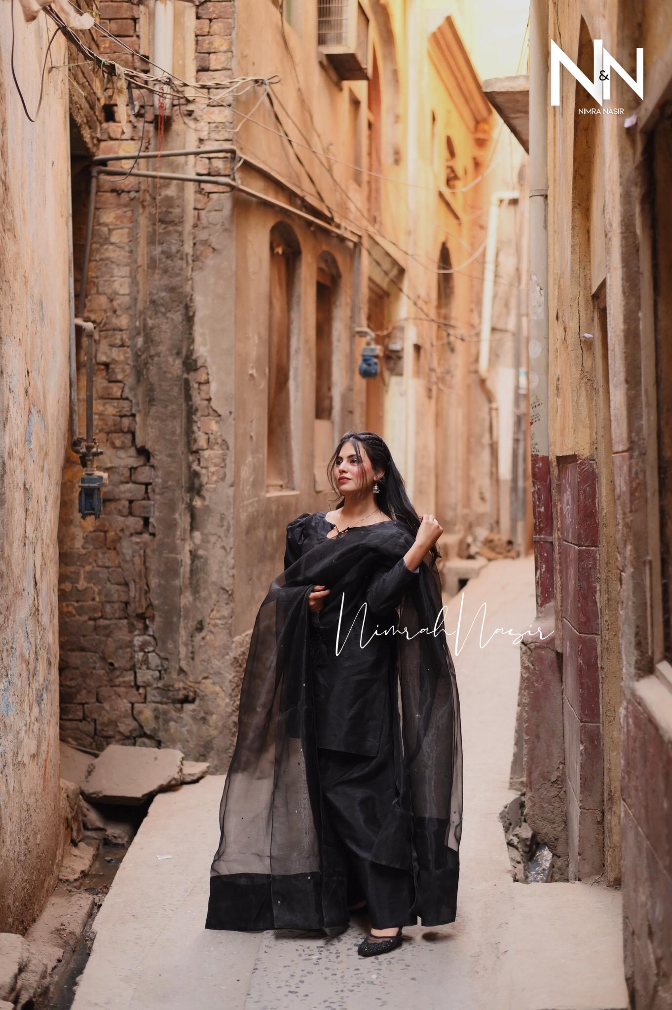 Black Farshi Suit